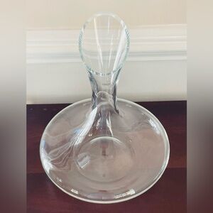 Pristine KROSNO Poland Crate and Barrel Wine Decanter Aerator Modern Swoon